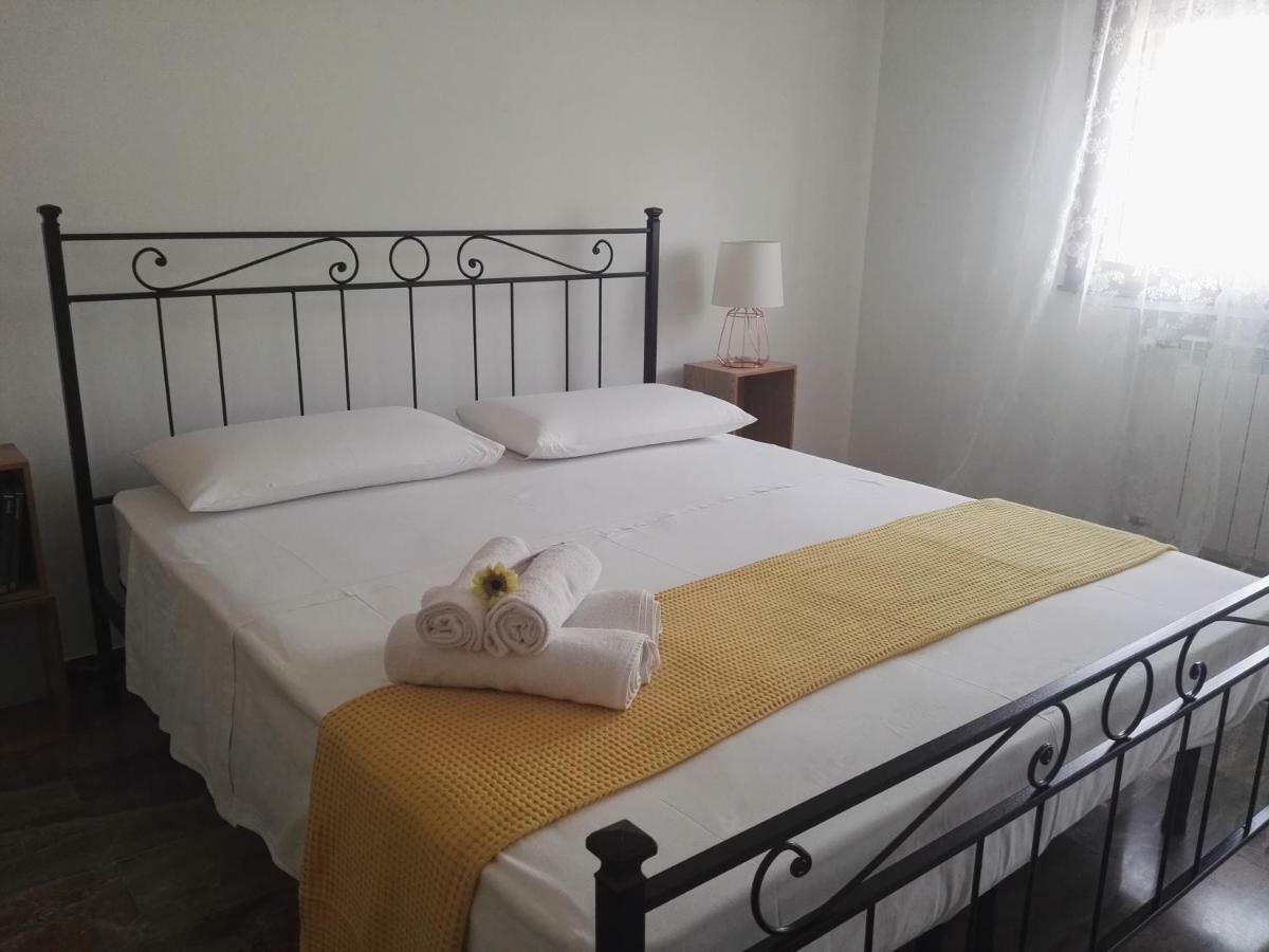 Casa Da Ilaria Hotel Sottomarina Ngoại thất bức ảnh
